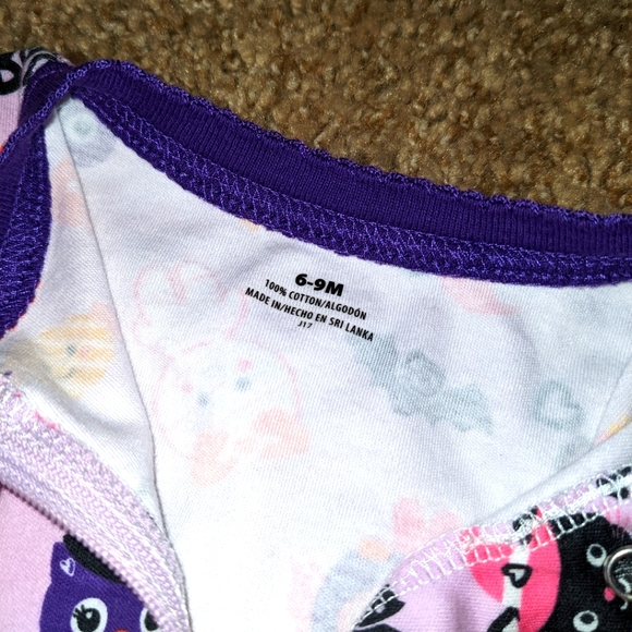 🎃 Halloween 🎃 Footie Pj's & Onesie - Picture 4 of 7